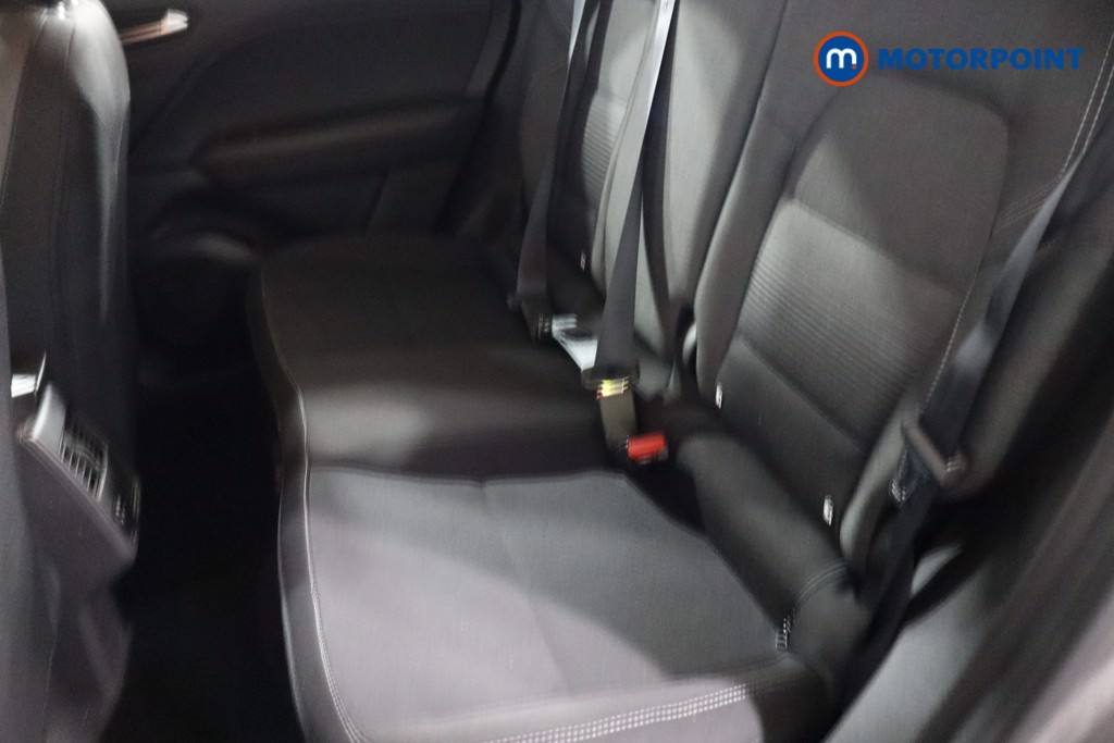 Renault Captur Play Manual Petrol SUV - Stock Number (1595117) - 16th supplementary image