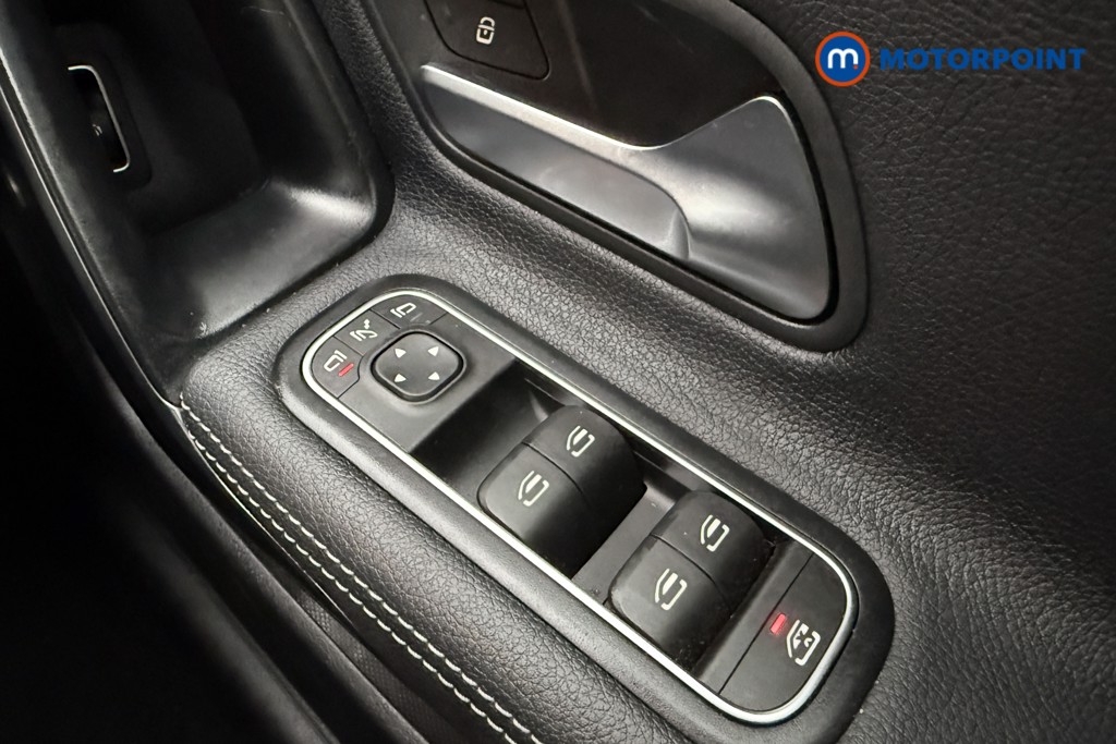 Mercedes-Benz CLA Amg Line Automatic Petrol Coupe - Stock Number (1595166) - 17th supplementary image