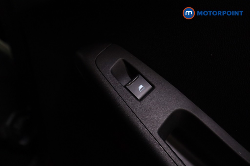 Ford Puma St-Line X Automatic Petrol SUV - Stock Number (1595351) - 16th supplementary image