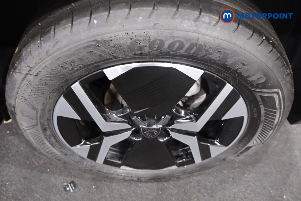 Peugeot 2008 Allure Automatic Petrol SUV - Stock Number (1595704) - 23rd supplementary image