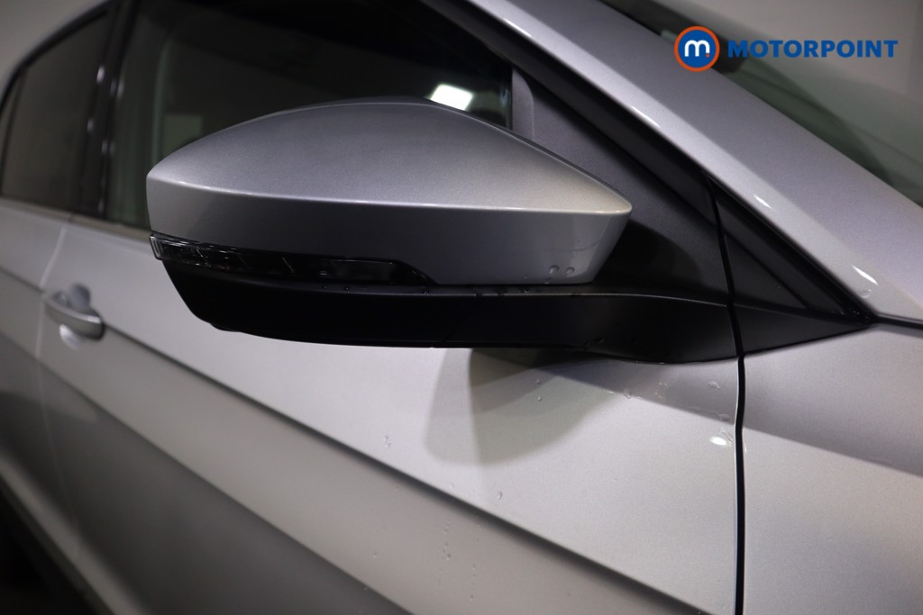 Volkswagen T-Cross SEL Manual Petrol SUV - Stock Number (1595779) - 27th supplementary image