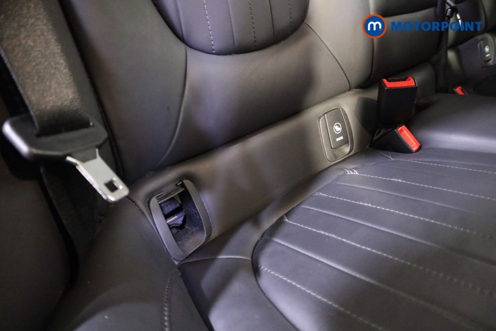 Mini Clubman Cooper S Exclusive Automatic Petrol Estate - Stock Number (1596191) - 17th supplementary image