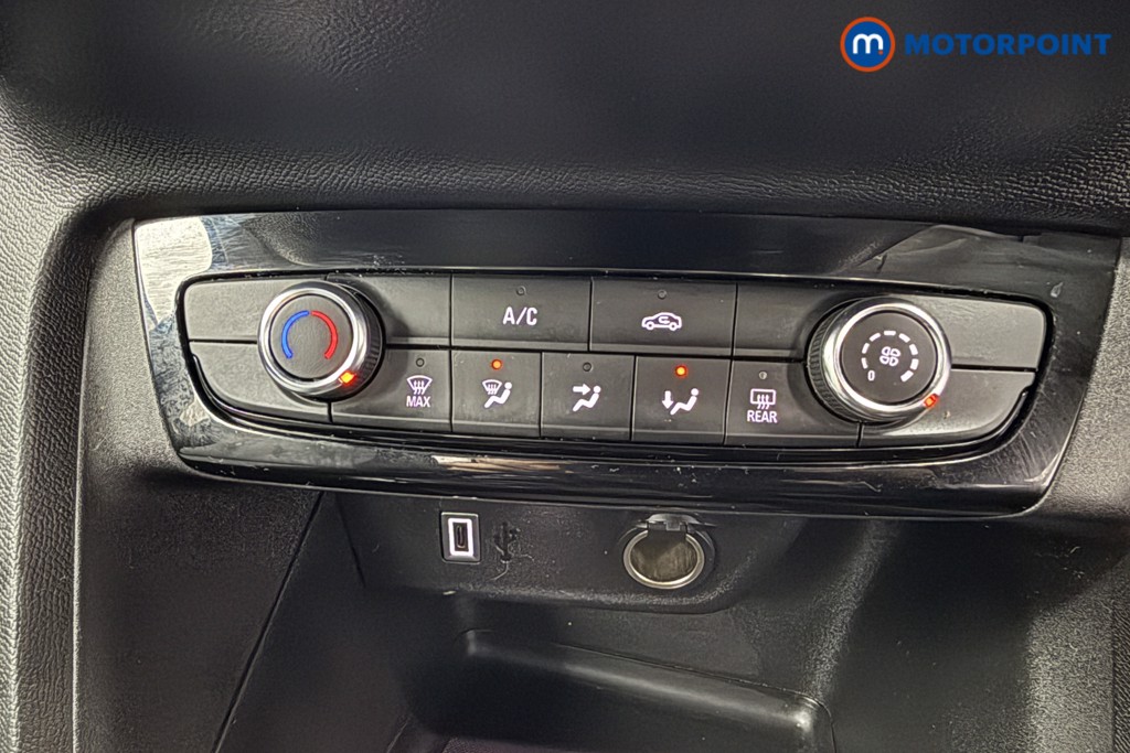 Vauxhall Corsa Design Manual Petrol Hatchback - Stock Number (1596585) - 11th supplementary image