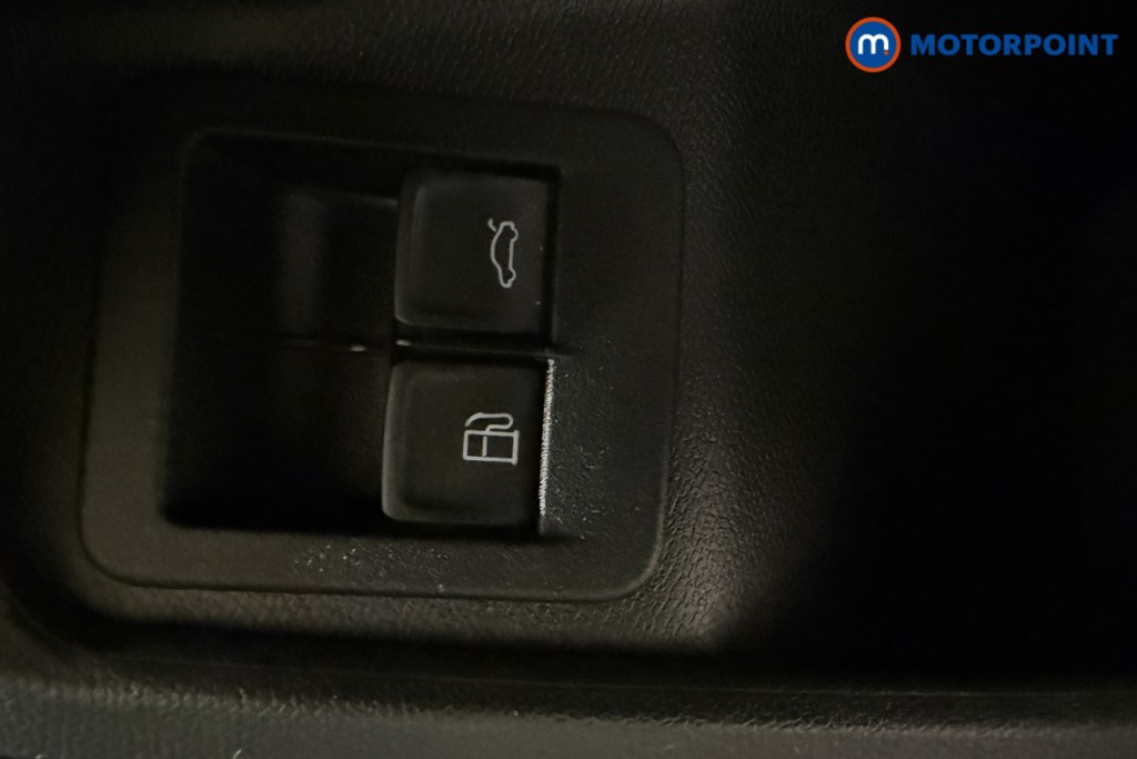 Cupra Formentor VZ1 Automatic Petrol Plug-In Hybrid SUV - Stock Number (1596757) - 4th supplementary image