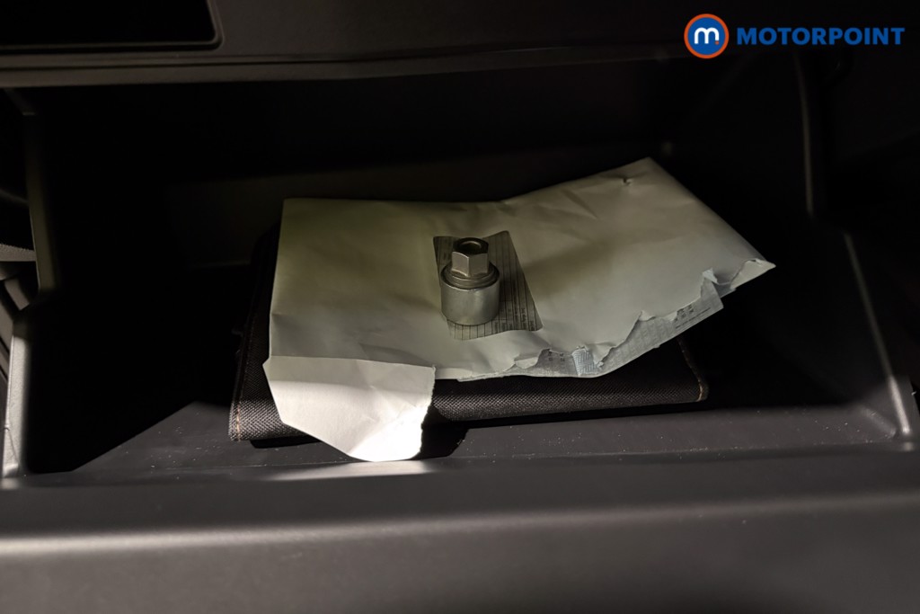 Cupra Formentor VZ1 Automatic Petrol Plug-In Hybrid SUV - Stock Number (1596757) - 20th supplementary image