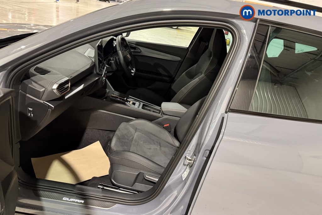 Cupra Formentor VZ1 Automatic Petrol Plug-In Hybrid SUV - Stock Number (1596757) - 22nd supplementary image