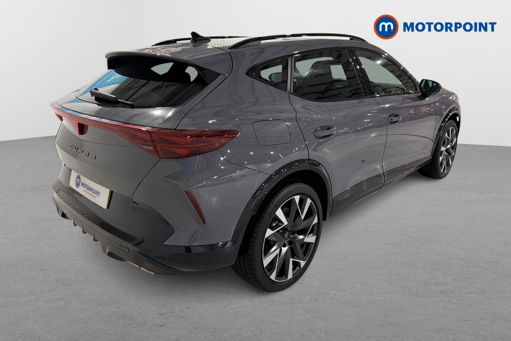 Cupra Formentor VZ1 Automatic Petrol Plug-In Hybrid SUV - Stock Number (1596757) - Drivers side rear corner