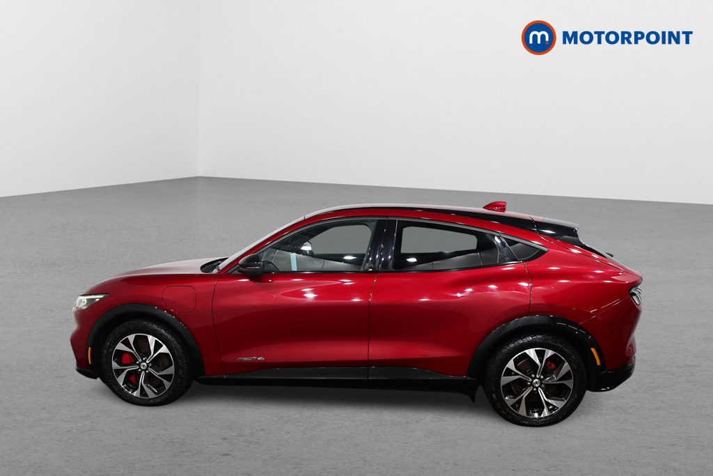 Ford Mustang Mach-E Standard Range Automatic Electric SUV - Stock Number (1596987) - Passenger side front corner