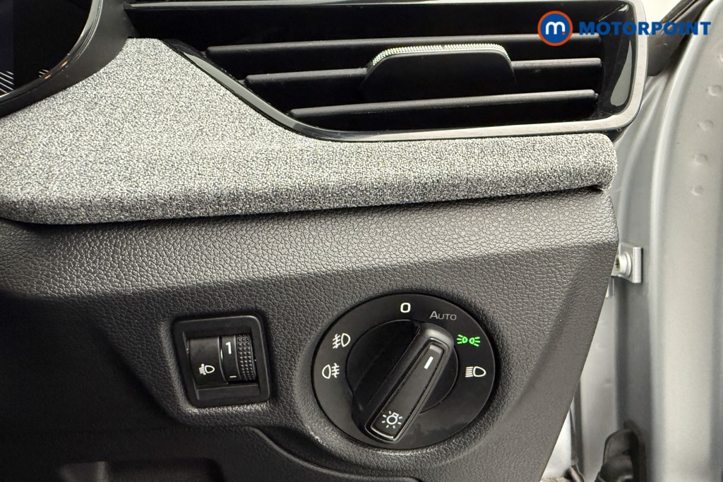 Skoda Kamiq SE Manual Petrol SUV - Stock Number (1597086) - 18th supplementary image
