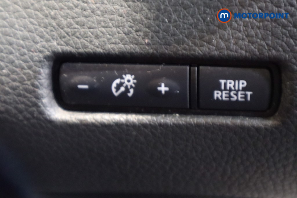 Nissan Qashqai Acenta Premium Manual Petrol SUV - Stock Number (1597874) - 16th supplementary image