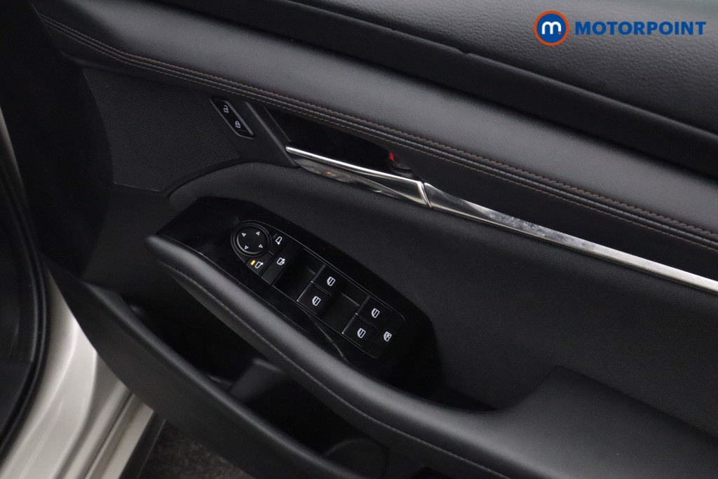 Mazda 3 Centre-Line Manual Petrol Hatchback - Stock Number (1597880) - 14th supplementary image