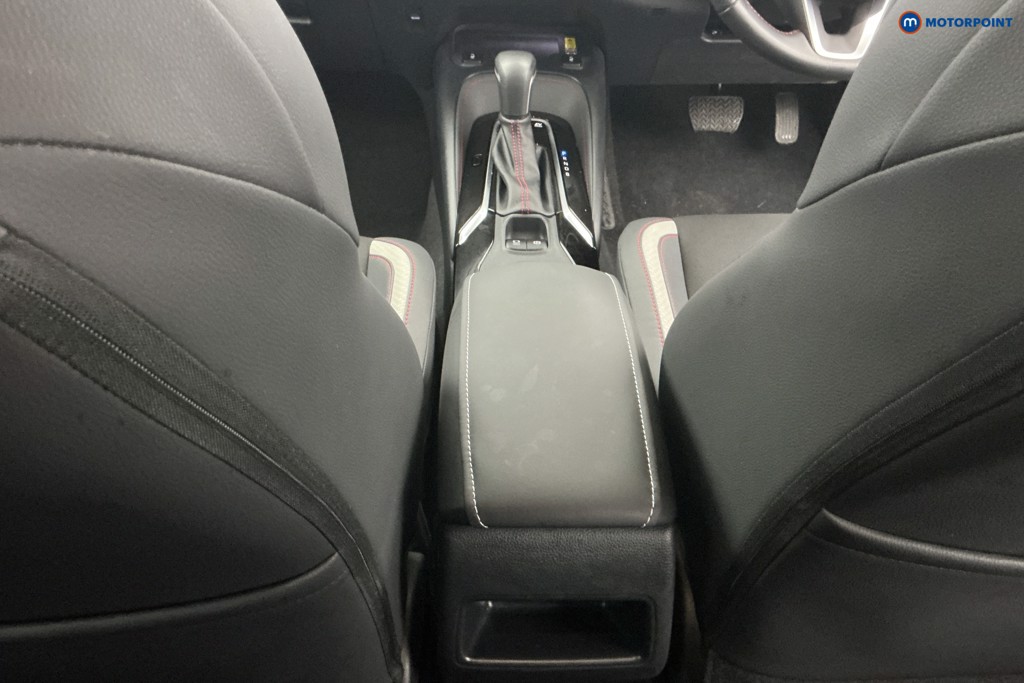 Toyota Corolla Gr Sport Automatic Petrol-Electric Hybrid Hatchback - Stock Number (1598168) - 9th supplementary image