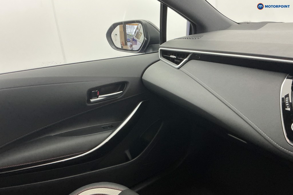 Toyota Corolla Gr Sport Automatic Petrol-Electric Hybrid Hatchback - Stock Number (1598168) - 16th supplementary image