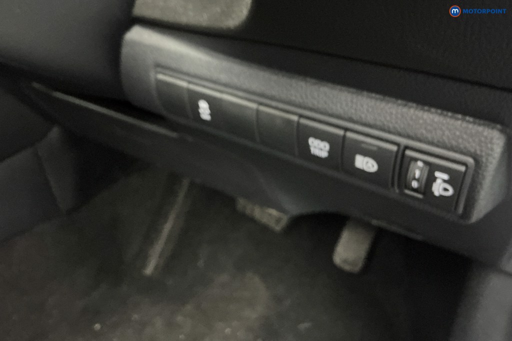 Toyota Corolla Gr Sport Automatic Petrol-Electric Hybrid Hatchback - Stock Number (1598168) - 19th supplementary image