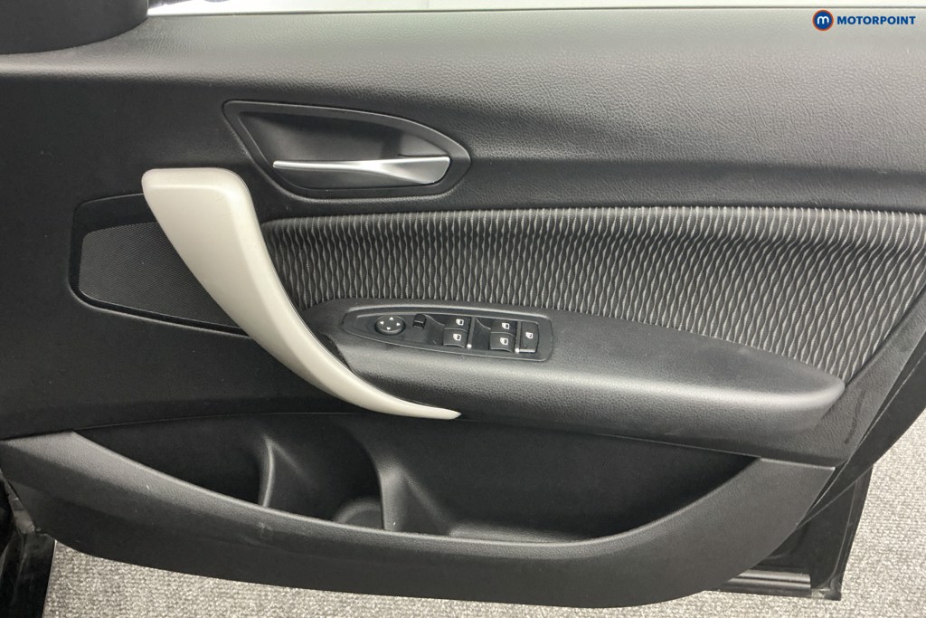 BMW 1 Series Se Business Manual Diesel Hatchback - Stock Number (1598176) - 19th supplementary image