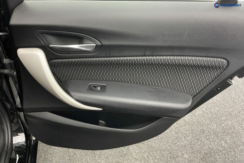 BMW 1 Series Se Business Manual Diesel Hatchback - Stock Number (1598176) - 21st supplementary image