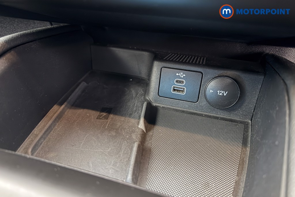 Ford Kuga St-Line X Edition Manual Petrol SUV - Stock Number (1598258) - 15th supplementary image