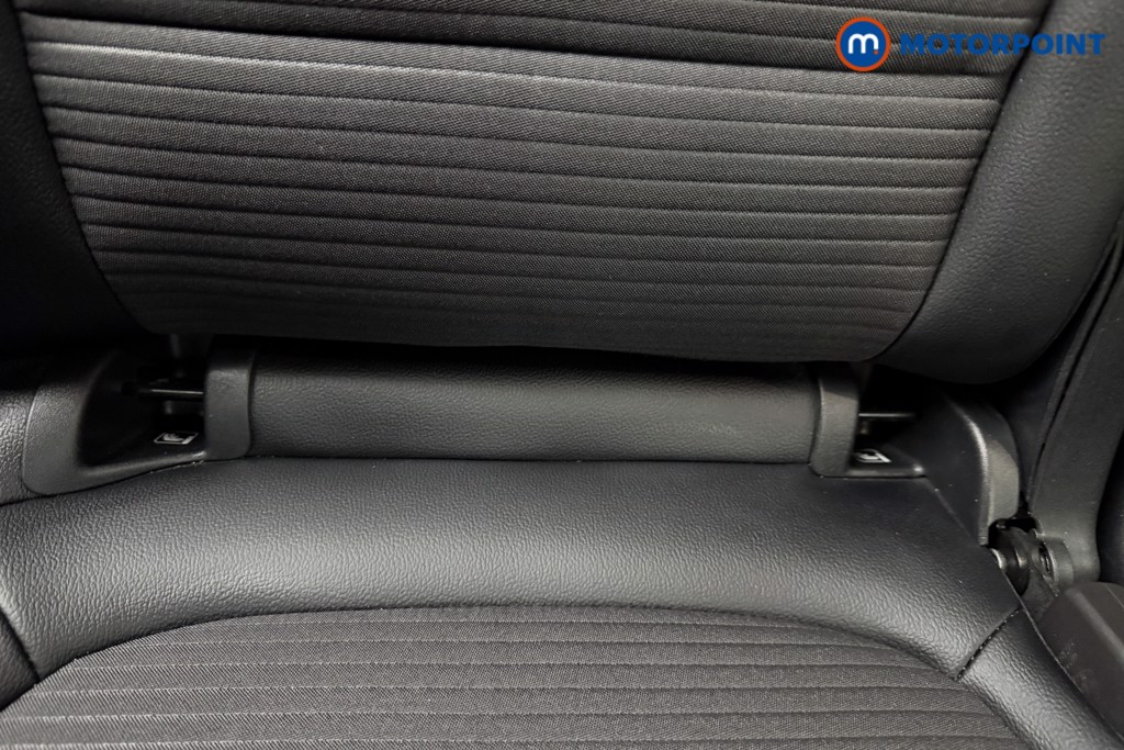 Ford Kuga Titanium Edition Manual Petrol SUV - Stock Number (1598290) - 26th supplementary image