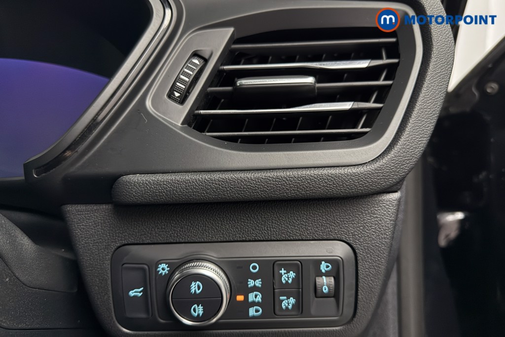 Ford Kuga St-Line X Manual Petrol SUV - Stock Number (1598299) - 18th supplementary image