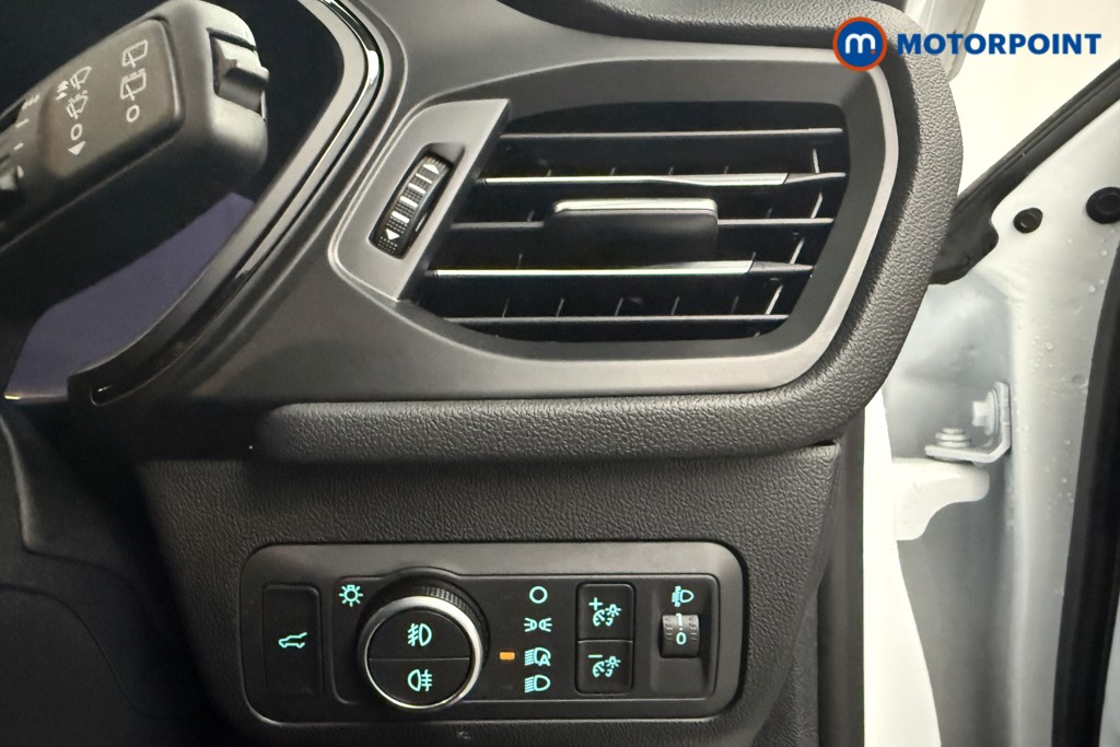 Ford Kuga St-Line X Edition Manual Petrol SUV - Stock Number (1598303) - 18th supplementary image