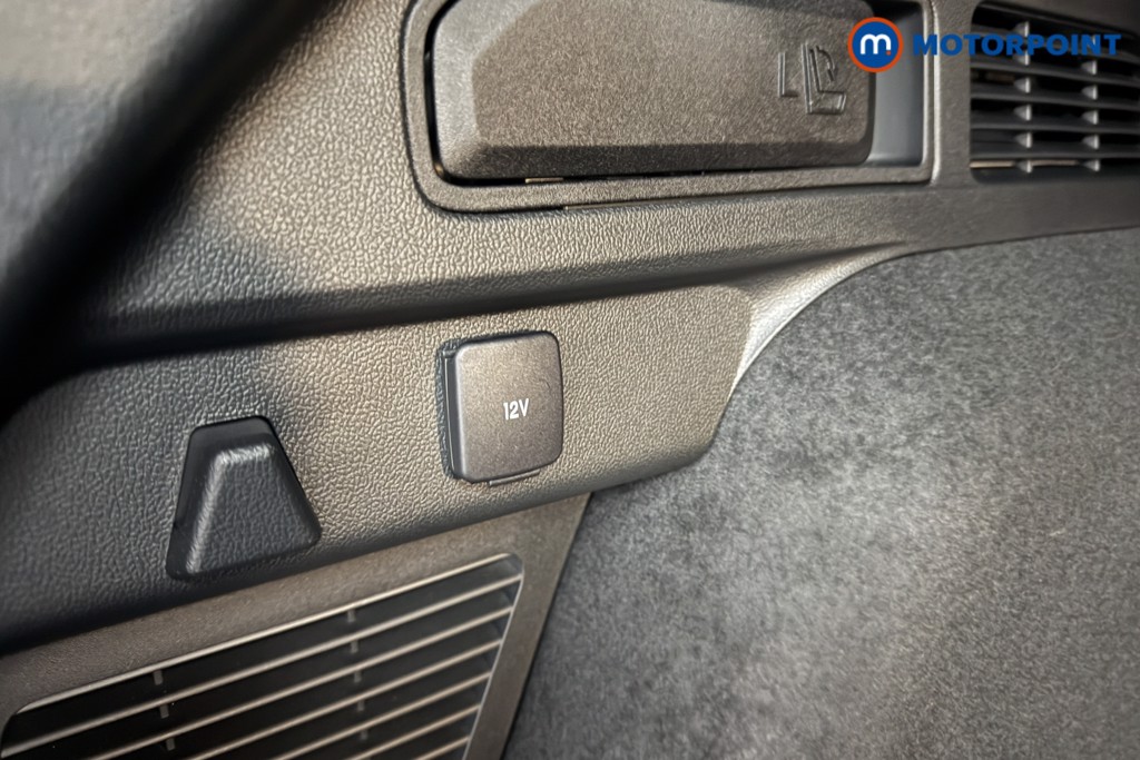 Ford Kuga St-Line X Edition Manual Petrol SUV - Stock Number (1598303) - 29th supplementary image