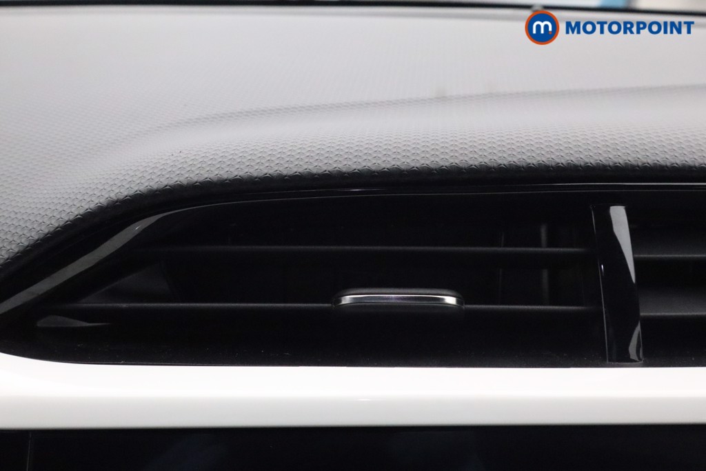 Vauxhall Corsa GS Manual Petrol Hatchback - Stock Number (1598376) - 5th supplementary image