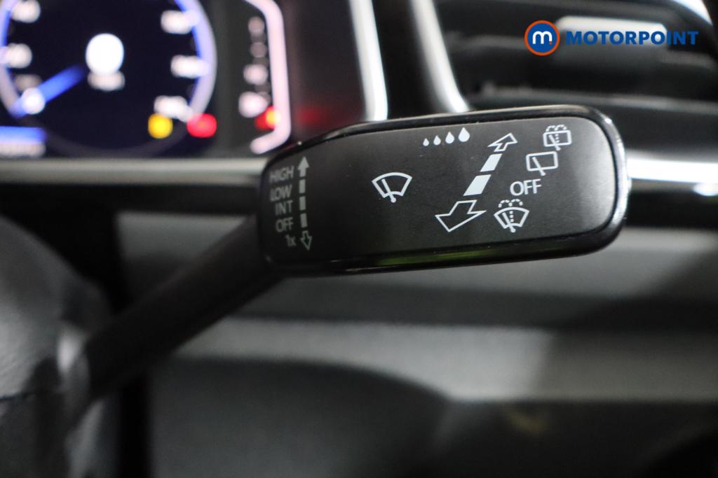 Volkswagen T-Roc R-Line Automatic Petrol SUV - Stock Number (1598450) - 11th supplementary image