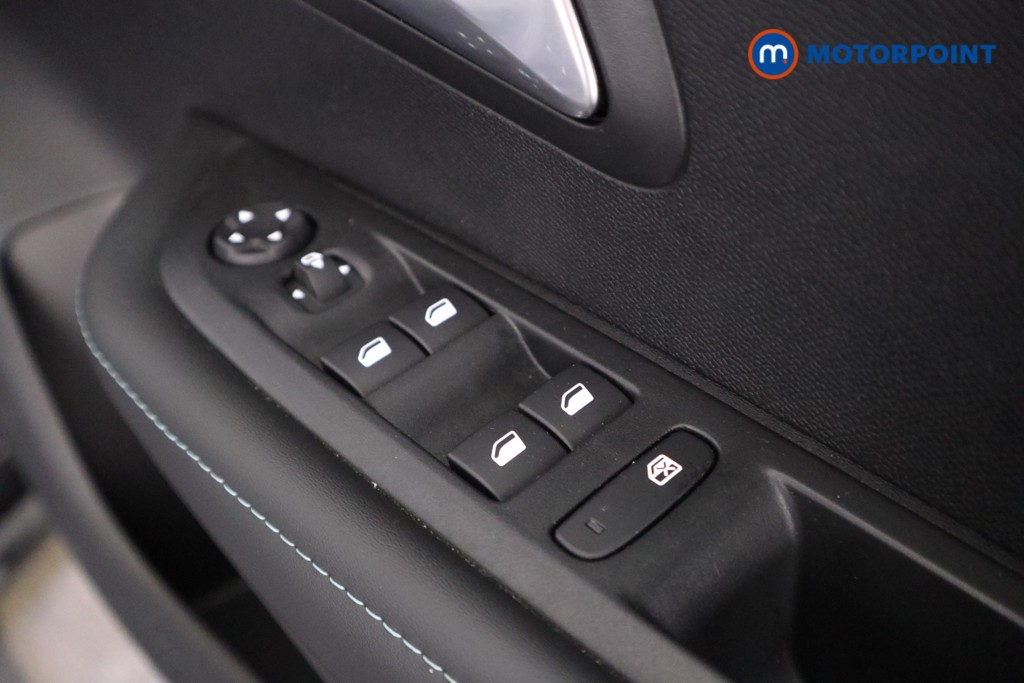 Peugeot 208 Allure Premium -Plus Automatic Electric Hatchback - Stock Number (1598538) - 12th supplementary image