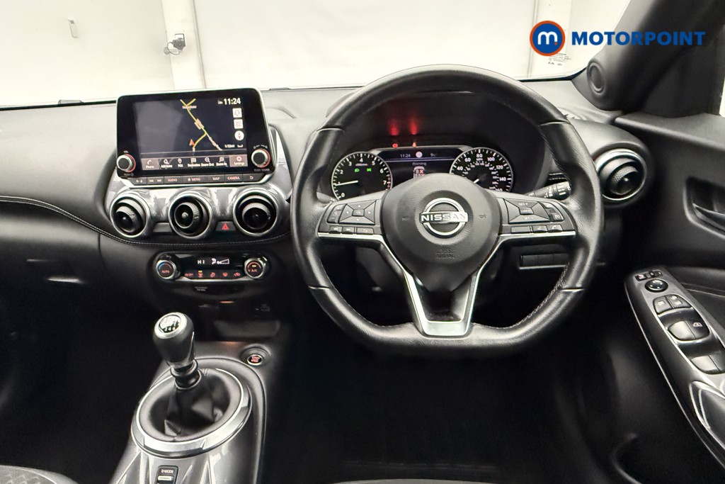 Nissan Juke N-Connecta Manual Petrol SUV - Stock Number (1598675) - 2nd supplementary image