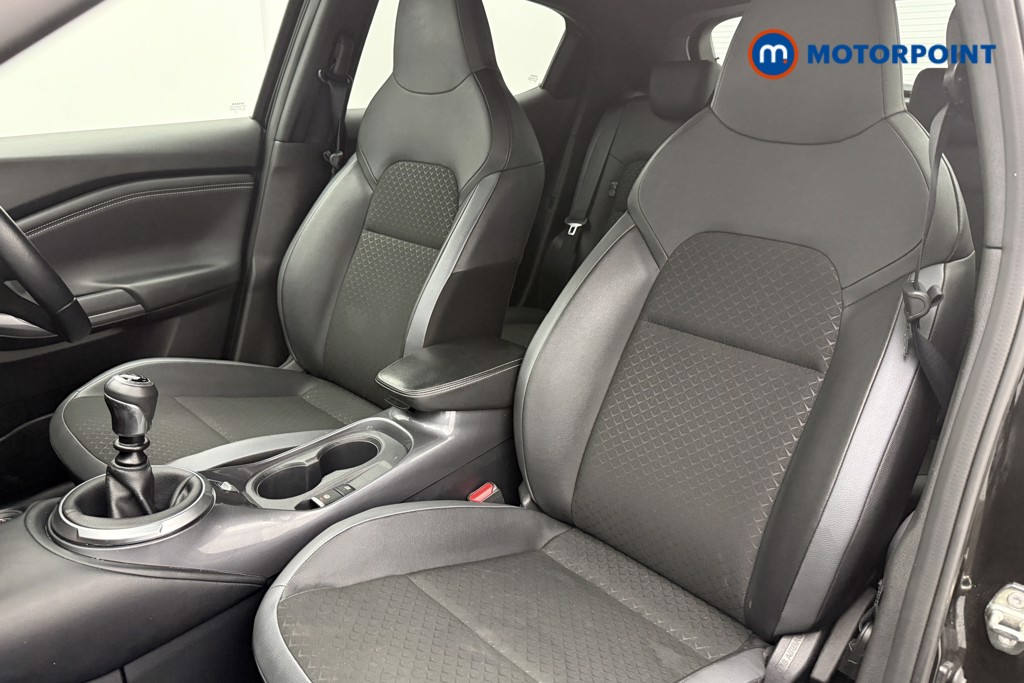 Nissan Juke N-Connecta Manual Petrol SUV - Stock Number (1598675) - 3rd supplementary image