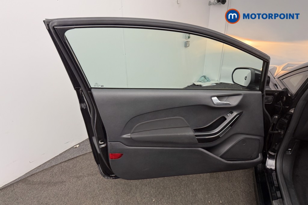 Ford Fiesta St-Line Manual Petrol Hatchback - Stock Number (1598722) - 6th supplementary image