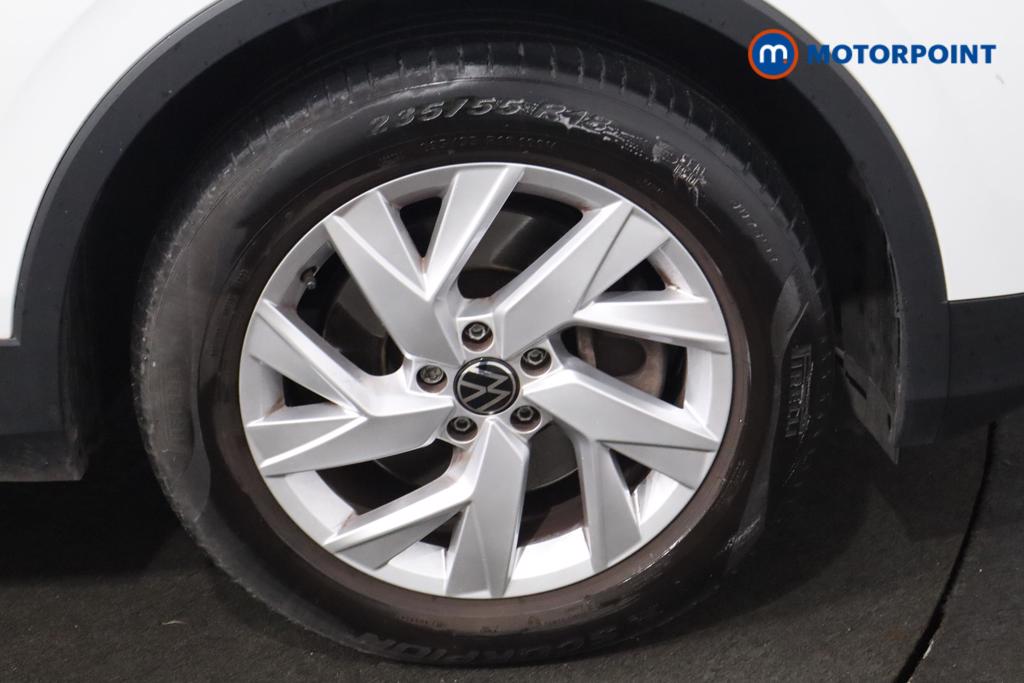 Volkswagen Tiguan Life Automatic Petrol Plug-In Hybrid SUV - Stock Number (1598936) - 18th supplementary image