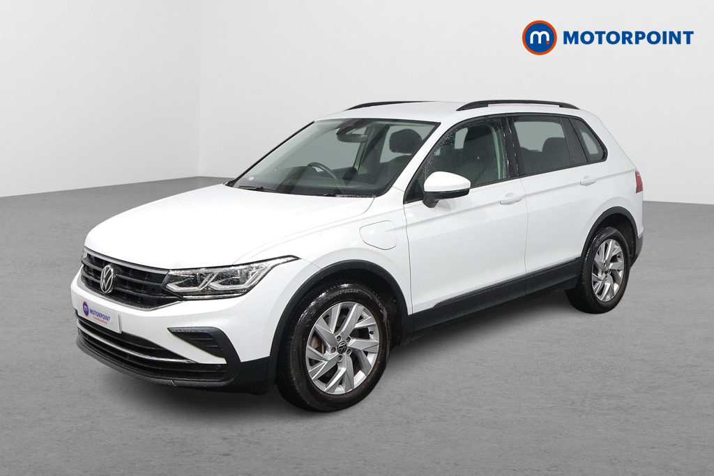Volkswagen Tiguan Life Automatic Petrol Plug-In Hybrid SUV - Stock Number (1598936) - Passenger side front corner