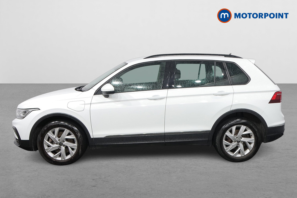Volkswagen Tiguan Life Automatic Petrol Plug-In Hybrid SUV - Stock Number (1598936) - Passenger side