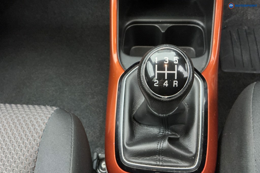 Suzuki Ignis Sz-T Manual Petrol SUV - Stock Number (1599091) - 13th supplementary image