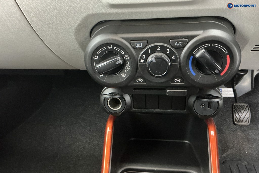 Suzuki Ignis Sz-T Manual Petrol SUV - Stock Number (1599091) - 14th supplementary image