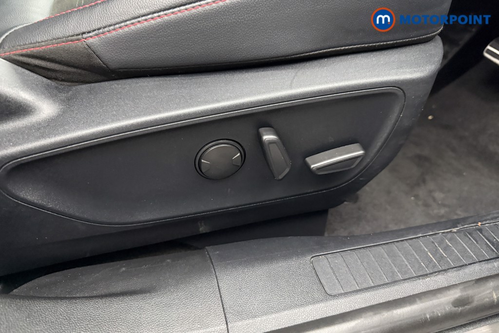 Ford Kuga St-Line X Edition Automatic Petrol Plug-In Hybrid SUV - Stock Number (1599215) - 21st supplementary image