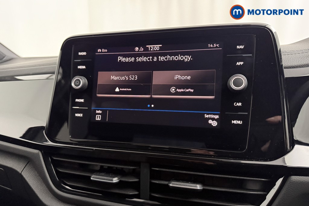 Volkswagen T-Roc R-Line Manual Petrol SUV - Stock Number (1599232) - 9th supplementary image