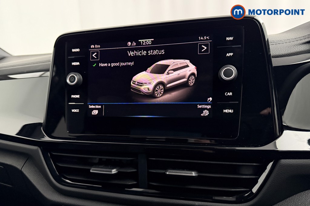 Volkswagen T-Roc R-Line Manual Petrol SUV - Stock Number (1599232) - 12th supplementary image