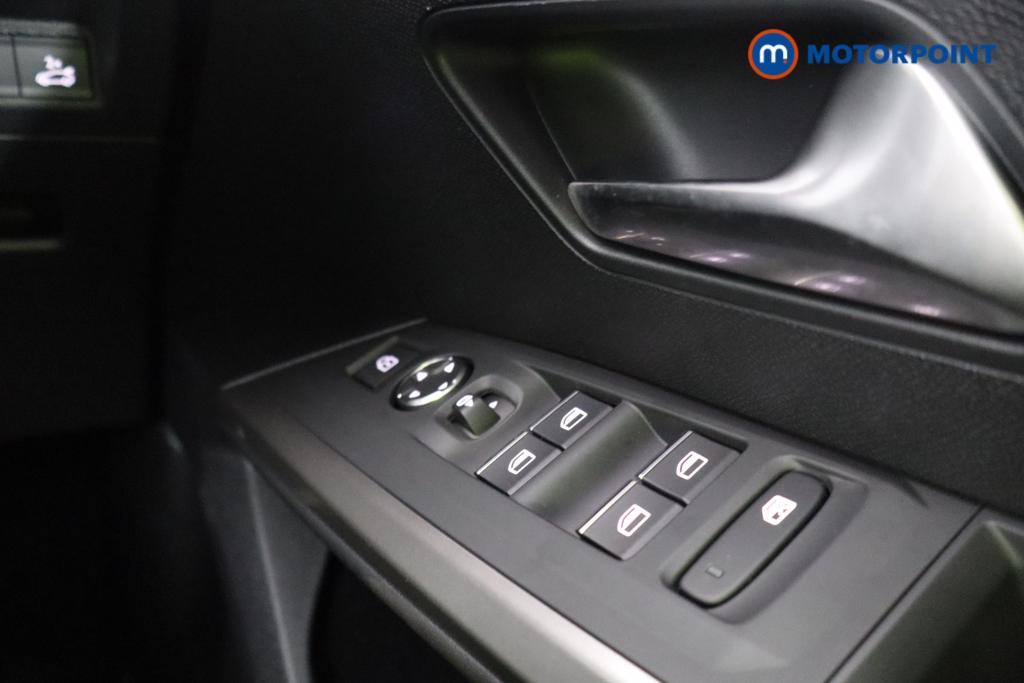 Peugeot 3008 GT Automatic Petrol SUV - Stock Number (1599249) - 12th supplementary image