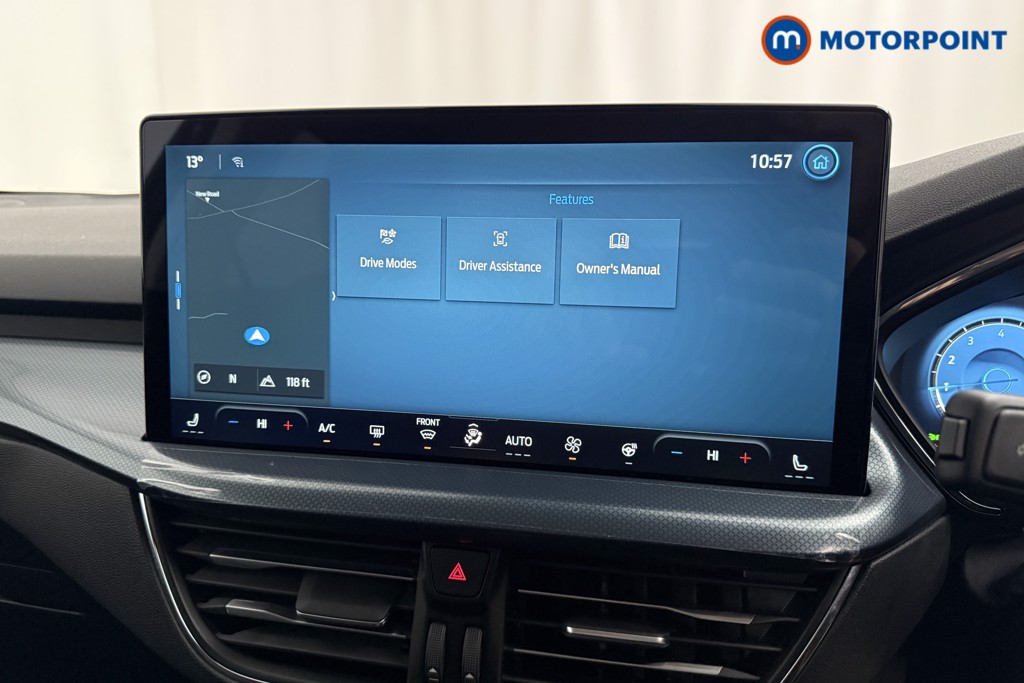 Ford Focus Active X Automatic Petrol Estate - Stock Number (1599411) - 9th supplementary image