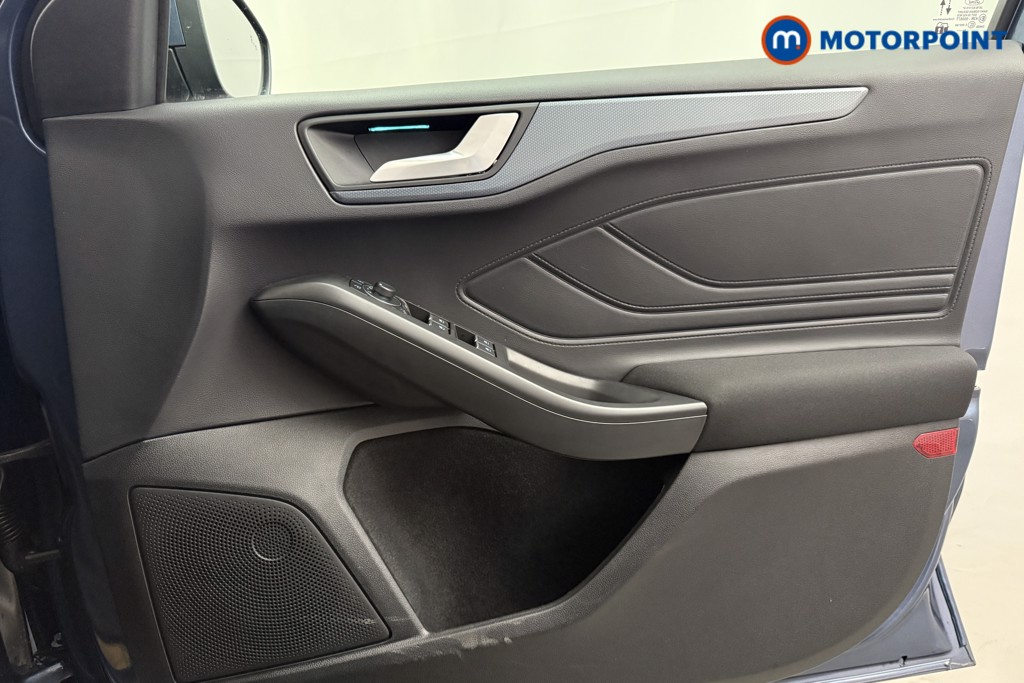 Ford Focus Active X Automatic Petrol Estate - Stock Number (1599411) - 16th supplementary image