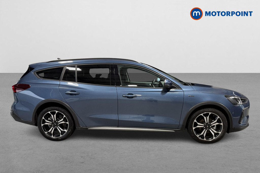 Ford Focus Active X Automatic Petrol Estate - Stock Number (1599411) - Drivers side