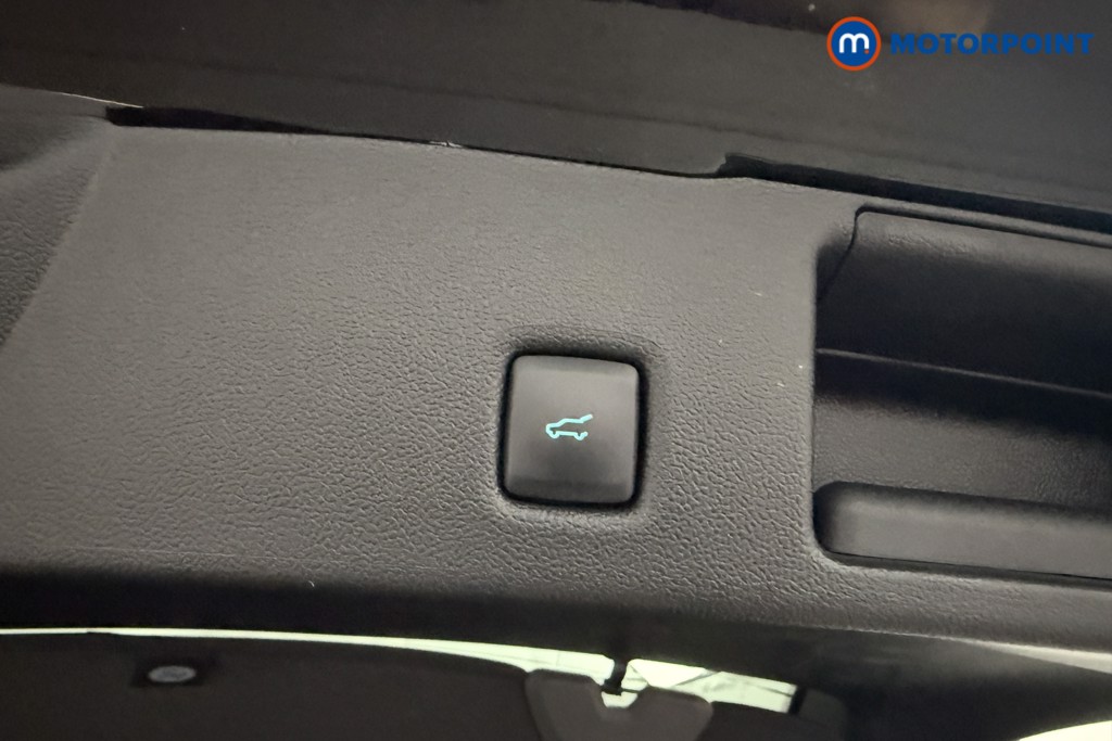 Ford Kuga St-Line X Edition Automatic Petrol Plug-In Hybrid SUV - Stock Number (1599412) - 32nd supplementary image