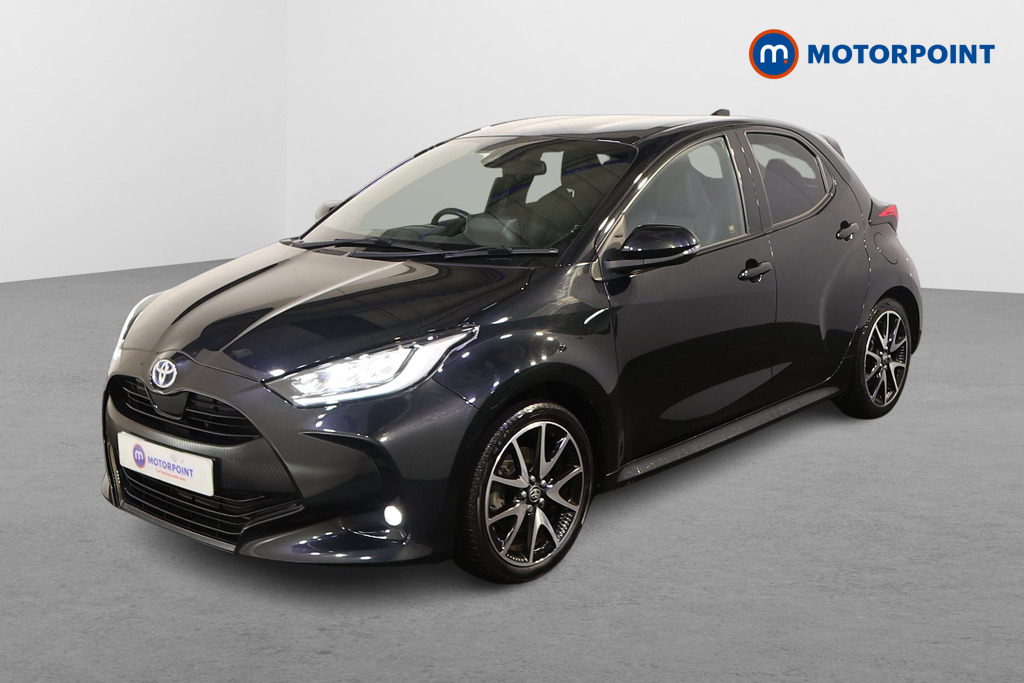 Toyota Yaris Dynamic Automatic Petrol-Electric Hybrid Hatchback - Stock Number (1599559) - Passenger side front corner