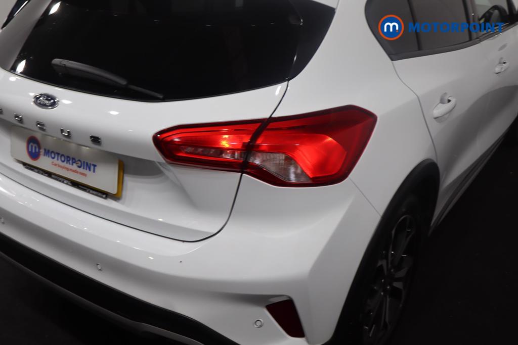 Ford Focus Active X Manual Petrol Hatchback - Stock Number (1599869) - 3rd supplementary image