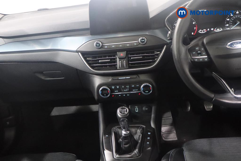 Ford Focus Active X Manual Petrol Hatchback - Stock Number (1599869) - 8th supplementary image