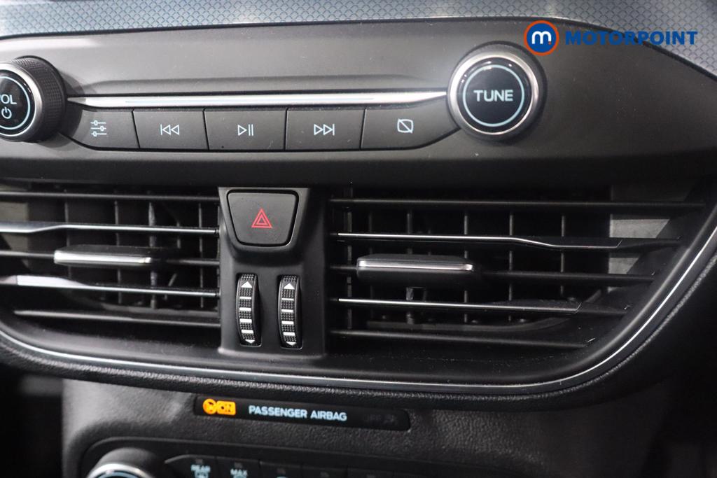 Ford Focus Active X Manual Petrol Hatchback - Stock Number (1599869) - 18th supplementary image