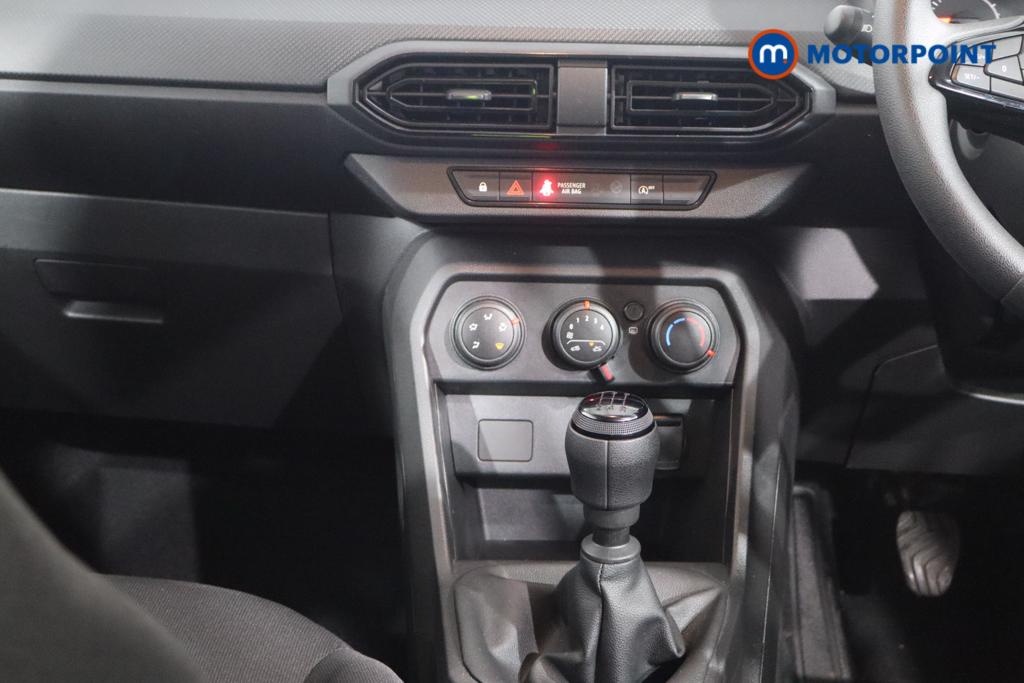 Dacia Sandero Access Manual Petrol Hatchback - Stock Number (1600409) - 2nd supplementary image