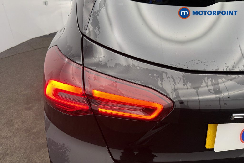 Ford Focus St-Line X Automatic Petrol Hatchback - Stock Number (1600540) - 10th supplementary image